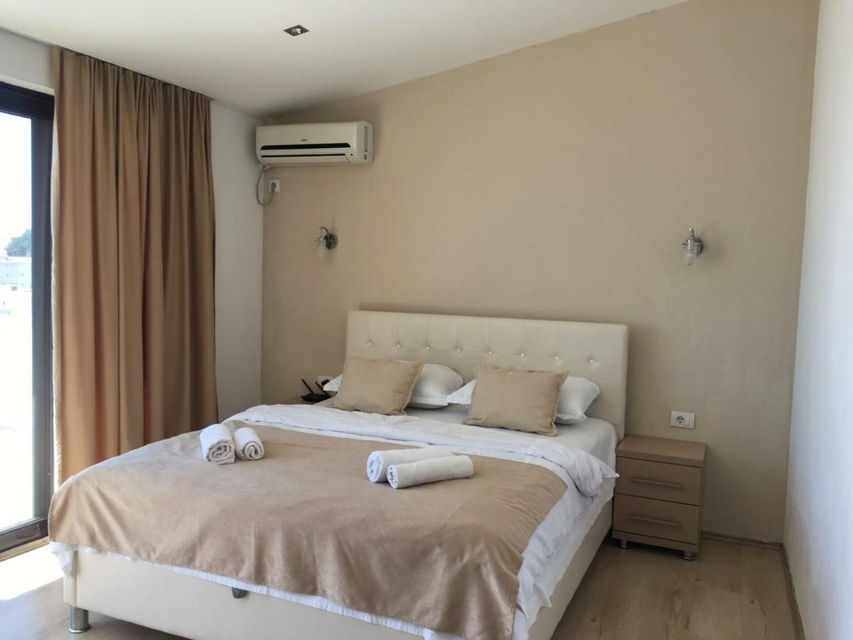 Days Inn Apartments أولتْسي المظهر الخارجي الصورة